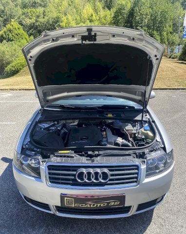 Audi Audi A4 II (B6) 1.8 T 163 Pack Plus