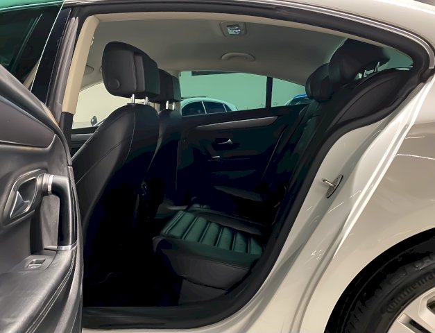 Volkswagen Volkswagen Passat CC 2.0 TDI 184 R Line DSG7