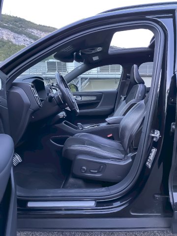 Volvo Volvo XC40 2.0 D4 190 AWD R-Design B8 4X4 2021