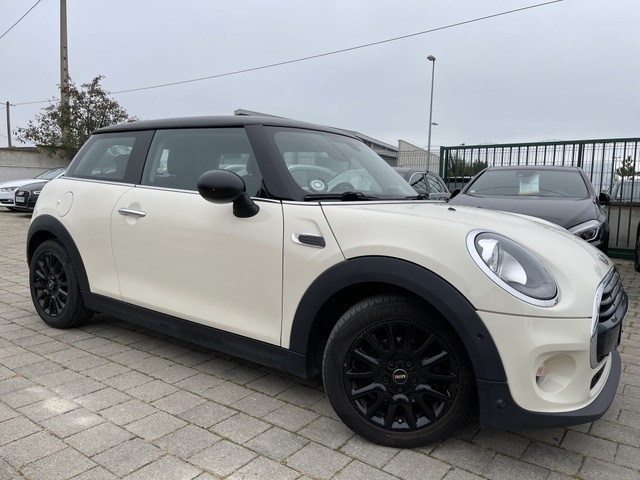Mini Mini COOPER D 116ch BA - 290/mois