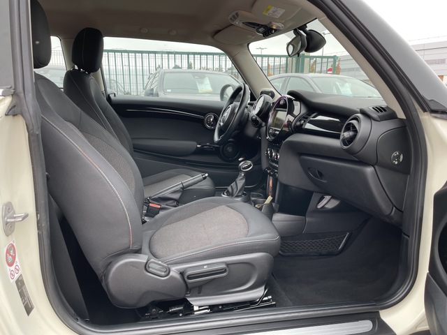 Mini Mini COOPER D 116ch BA - 290/mois