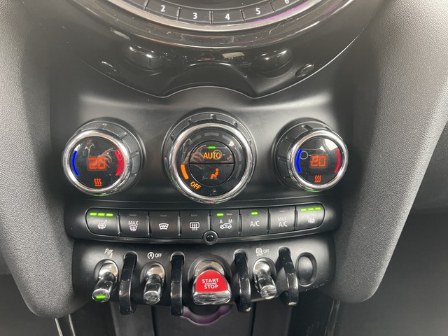 Mini Mini COOPER D 116ch BA - 290/mois