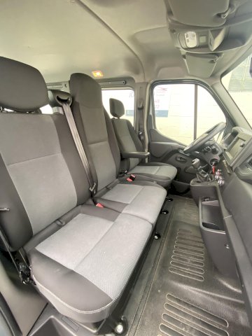 Renault Renault Master Combi III (J62) F2800 L1H1 2.3 dCi 135ch 7cv