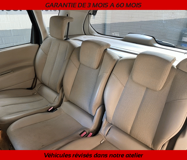 Renault Renault Megane II (B84) 1.9 dCi 130ch FAP Carminat BVA