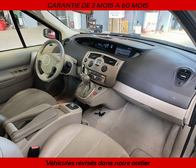 Renault Renault Megane II (B84) 1.9 dCi 130ch FAP Carminat BVA