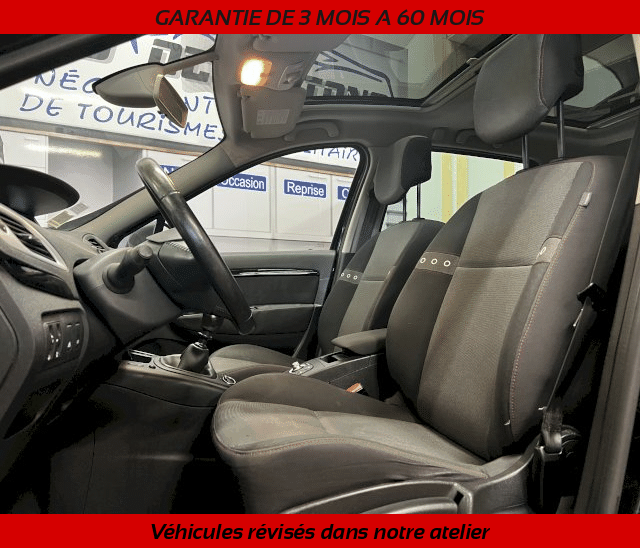 Renault Renault Grand Scenic III (R95) 1.6 dCi 130ch Energy FAP eco² 7 places