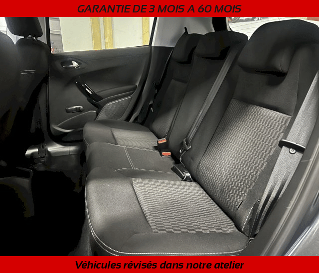 Peugeot Peugeot 208  1.2 PureTech 82ch Style 5p