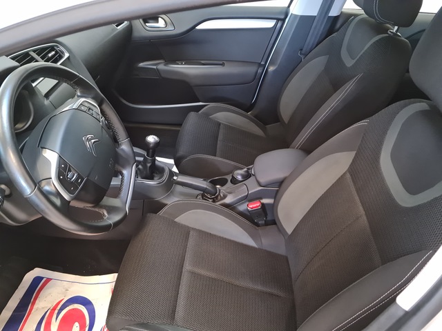 Citroën Citroën C4 II PureTech 110ch Feel