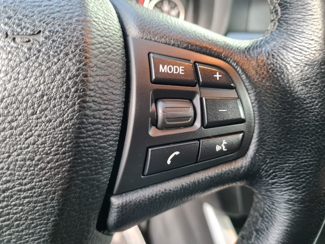BMW BMW X3 II (F25) sDrive18dA 143ch Confort