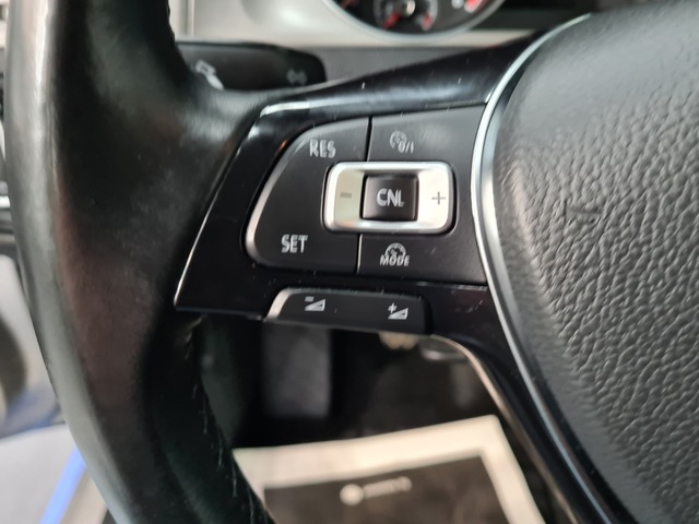 Volkswagen Volkswagen Golf VII 1.4 TSI 140ch ACT BlueMotion Technology Confortline 5p
