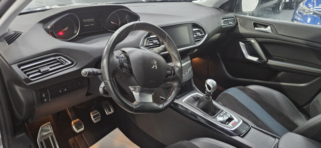 Peugeot Peugeot 308 1.5 BlueHDi 130 TECH EDITION