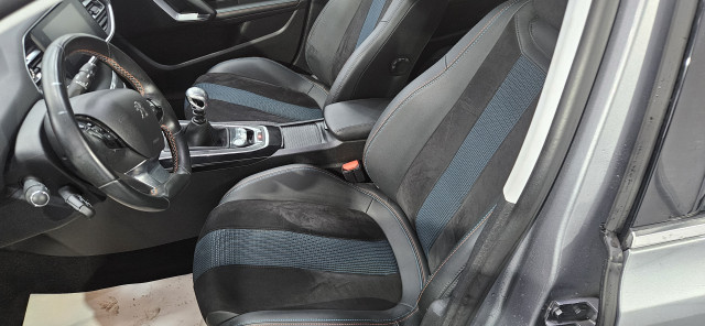 Peugeot Peugeot 308 1.5 BlueHDi 130 TECH EDITION