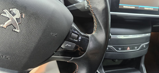 Peugeot Peugeot 308 1.5 BlueHDi 130 TECH EDITION