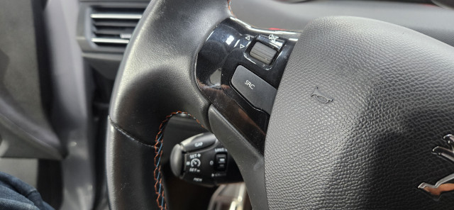 Peugeot Peugeot 308 1.5 BlueHDi 130 TECH EDITION