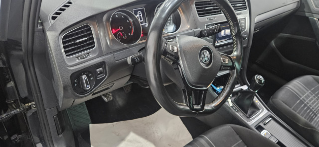 Volkswagen Volkswagen Golf VII 1.2 TSI 105 BlueMotion Technology Lounge 5p