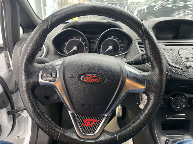 Ford Ford Fiesta IV 1.0 EcoBoost 100ch ST Line PowerShift 5p