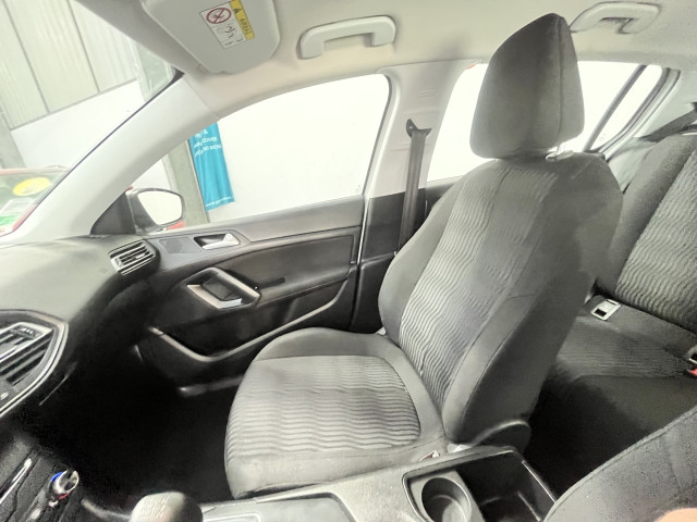 Peugeot Peugeot 308 II 1.6 BlueHDi 100ch Access S&S 5p