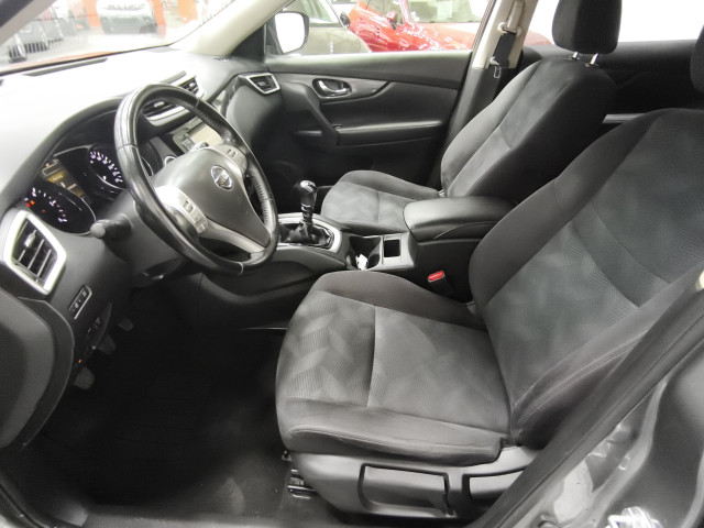 Nissan Nissan X-Trail III (T32) 1.6 dCi 130ch N-Connecta