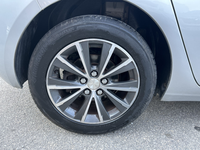 Peugeot Peugeot 308 II 1.6 BlueHDi 120ch Allure S&S EAT6 5p