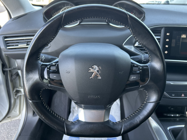 Peugeot Peugeot 308 II 1.6 BlueHDi 120ch Allure S&S EAT6 5p