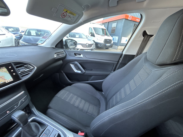 Peugeot Peugeot 308 II 1.6 BlueHDi 120ch Allure S&S EAT6 5p