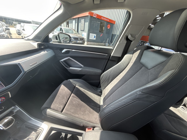 Audi Audi Q3 35 TFSI 150ch Design Luxe 126g