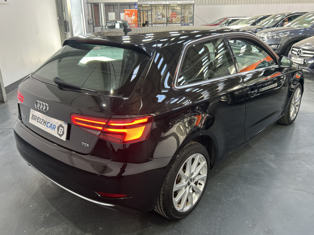 Audi Audi A3 III 1.6 TDI 110ch Design