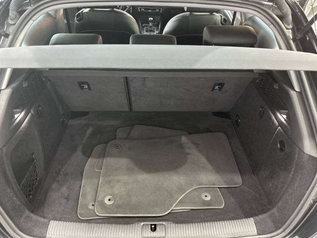 Audi Audi A3 III 1.6 TDI 110ch Design