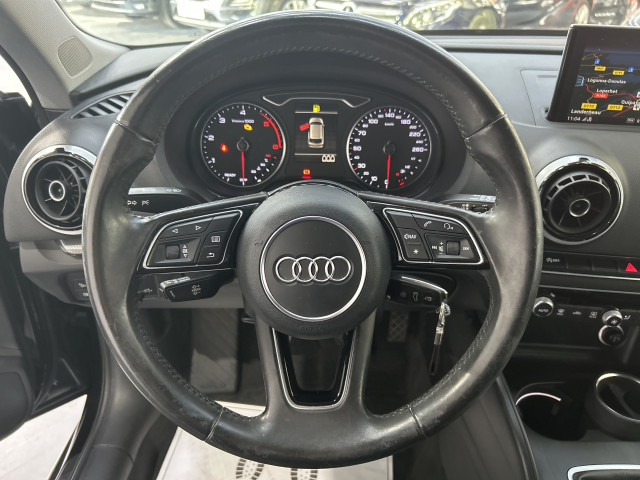 Audi Audi A3 III 1.6 TDI 110ch Design