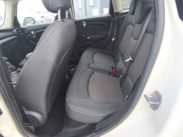 Mini Mini III (F56) One 102ch