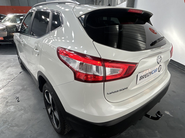Nissan Nissan Qashqai II (J11) 1.6 DCI 130ch N-Connecta - toit panormaique