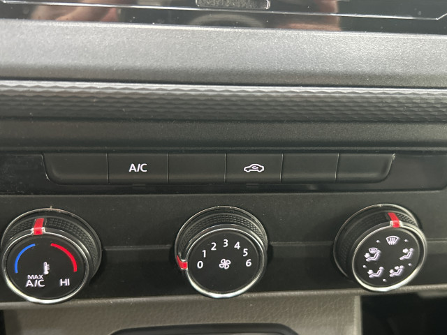 Volkswagen Volkswagen Transporter Ccb 2.0 tdi 150 5 pl