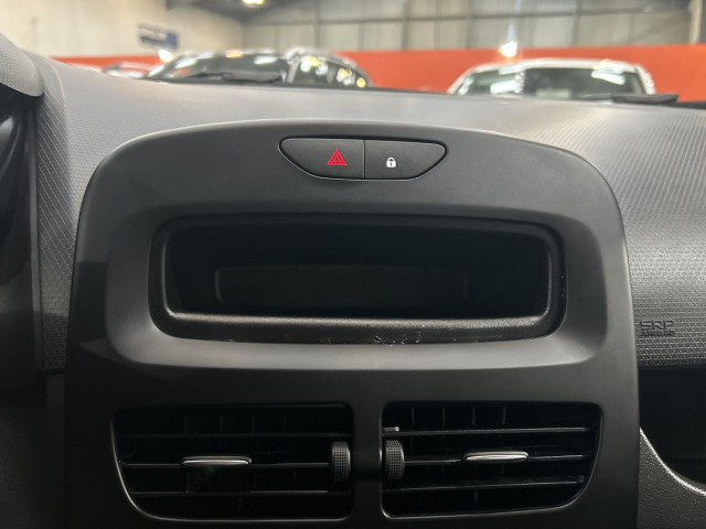 Renault Renault Clio IV (B98) 1.2 16v 75ch Life 5p