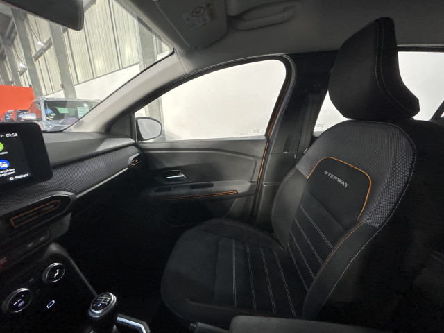 Dacia Dacia Sandero III (BJI) 1.0 ECO-G 100ch Stepway Confort
