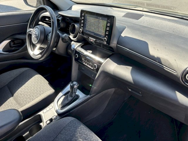 Toyota Toyota Yaris Cross 116h Dynamic Business + Programme Beyond Zero Academy MY22
