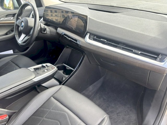 BMW BMW Serie 2 Activetourer 218I 136CH BUSINESS DESIGN DKG7