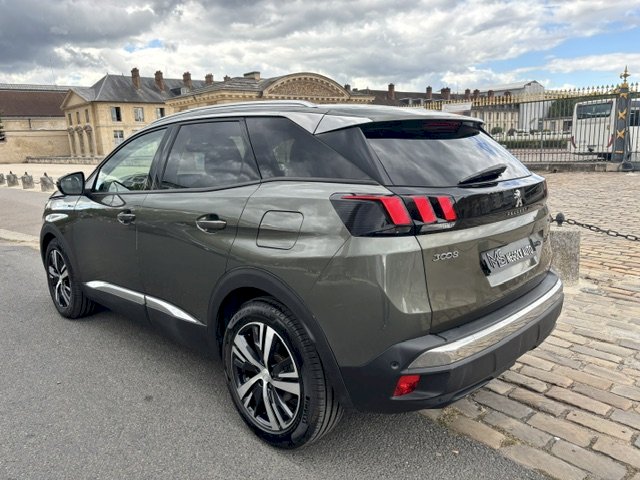 Peugeot Peugeot 3008 HYBRID 225ch Allure Business e-EAT8 10cv