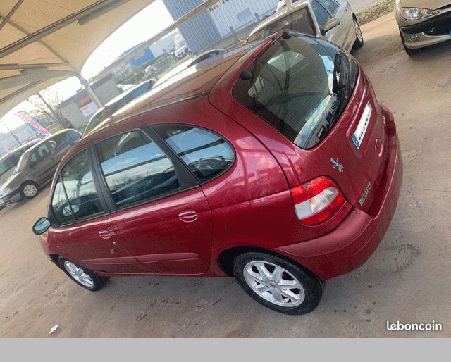 Renault Renault Megane I (D64) 1.6 16v 110ch Privilège