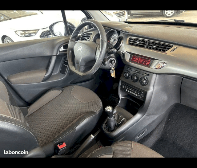 Citroën Citroën C3 II 1.6 e-HDi90 Sélection