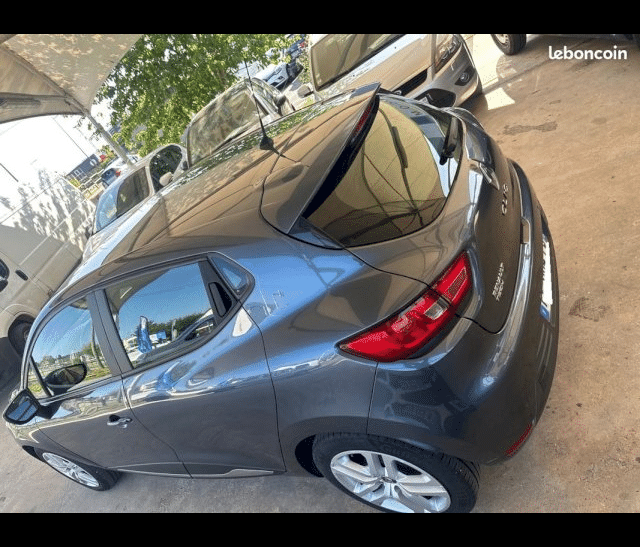Renault Renault Clio IV (B98) 1.5 dCi 75ch energy Business 5p