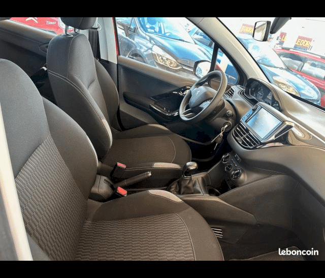 Peugeot Peugeot 208 PEUGEOT 208 1.0 VTi 68ch BVM5 Active 4.0 CV