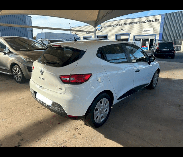Renault Renault Clio IV (B98) 1.5 dCi 75ch energy Zen Euro6 2015 