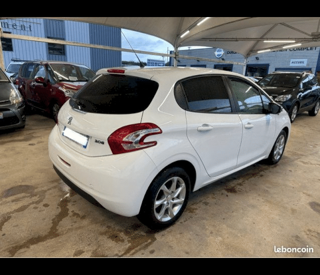 Peugeot Peugeot 208  1.2 VTi Style 5p