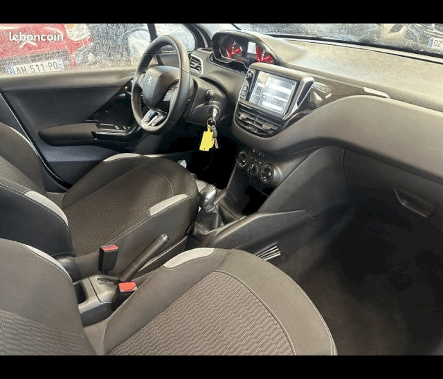 Peugeot Peugeot 208  1.2 VTi Style 5p