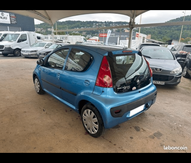 Peugeot Peugeot 107  1.4 HDi Trendy 5p