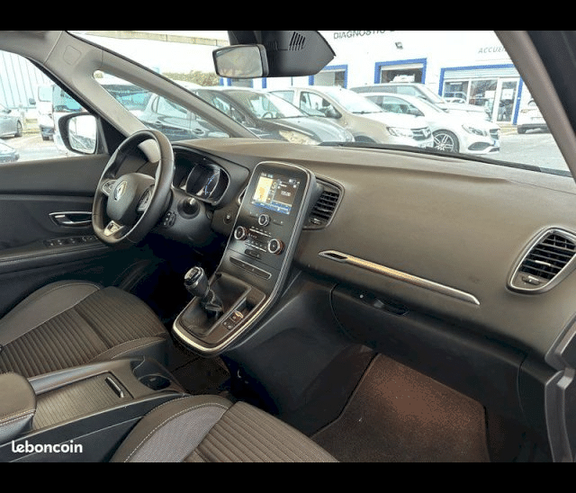 Renault Renault Scenic IV (JFA) 1.7 Blue dCi 120ch Intens