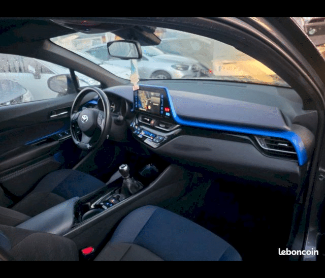 Toyota Toyota C-Hr  1.2 T 116 Distinctive 2WD