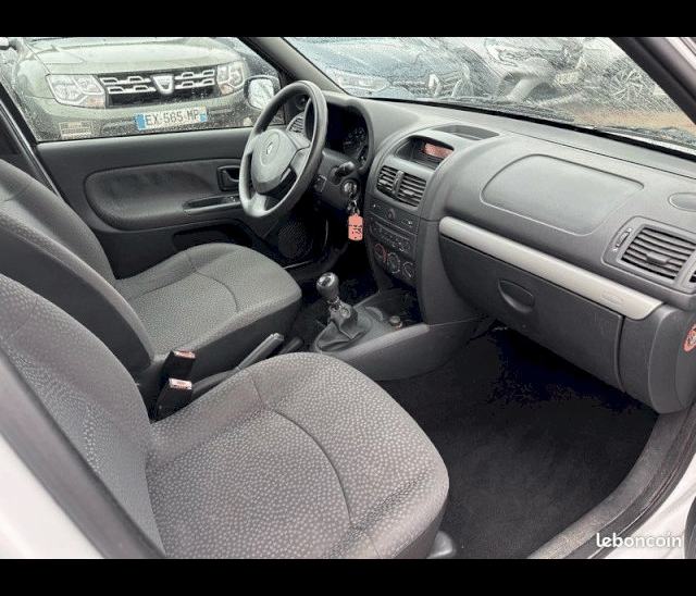 Renault Renault Clio II 1.2 16v Campus Dynamique 5p