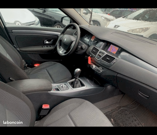 Renault Renault Laguna III (B91) 1.5 dCi 110ch Authentique eco²