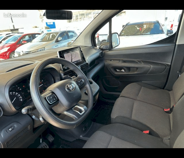 Toyota Toyota Proace City BUSINESS L1 1.5 D4D 130 cv BVA